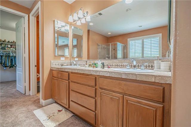 29164 Harmony Way, Saugus, CA 91390