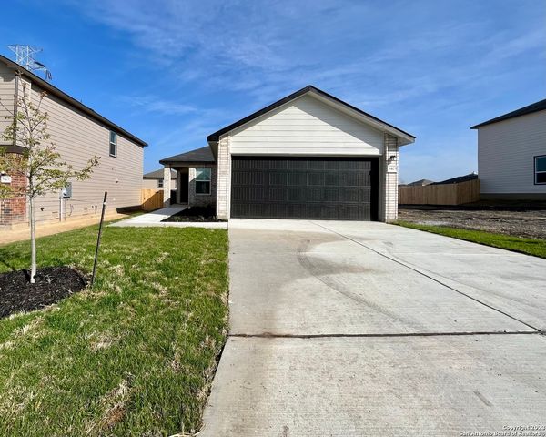 8405 AMISTAD CV, Converse, TX 78109