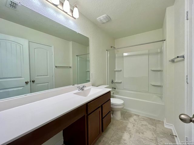 8405 AMISTAD CV, Converse, TX 78109