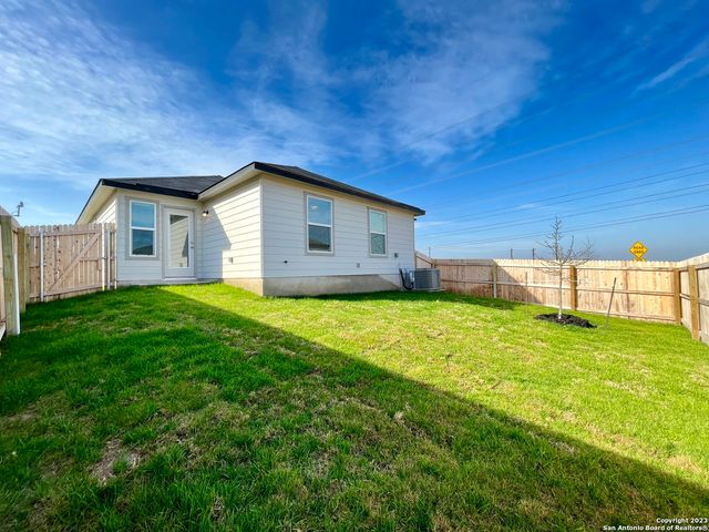8405 AMISTAD CV, Converse, TX 78109