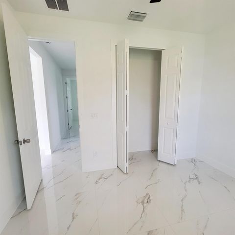 3845 NW 27th Avenue, Okeechobee, FL 34972