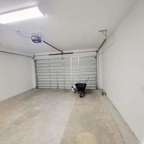 3845 NW 27th Avenue, Okeechobee, FL 34972