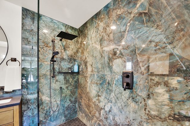 9709 S CAMBERLEY CIR, Sandy, UT 84092