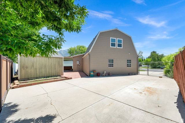 9709 S CAMBERLEY CIR, Sandy, UT 84092