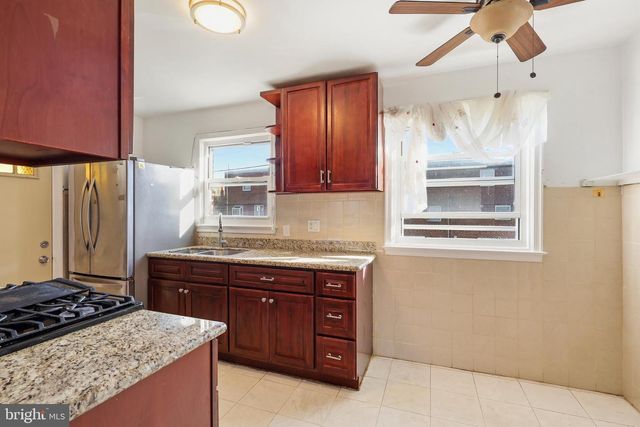 3037 WINDISH ST, Philadelphia, PA 19152