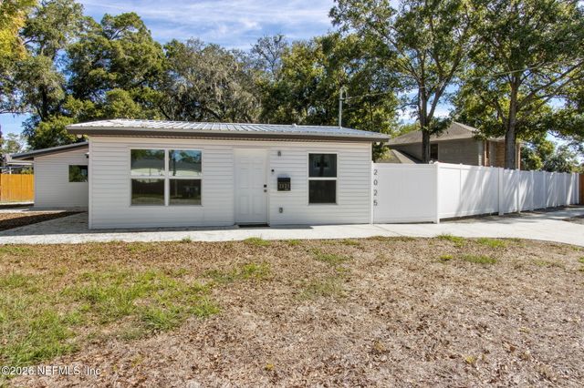 2025 ART MUSEUM Drive, Jacksonville, FL 32207