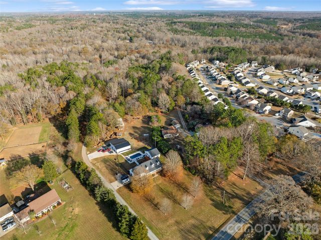 0000 Sandy Ford Road, Mount Holly, NC 28120