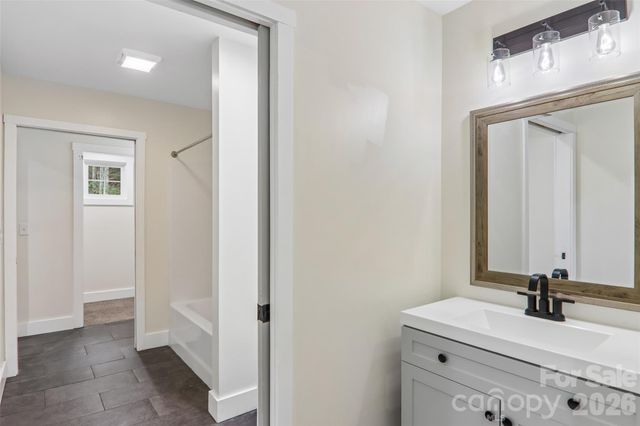 157 Allen Drive, Fletcher, NC 28732