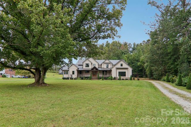 157 Allen Drive, Fletcher, NC 28732