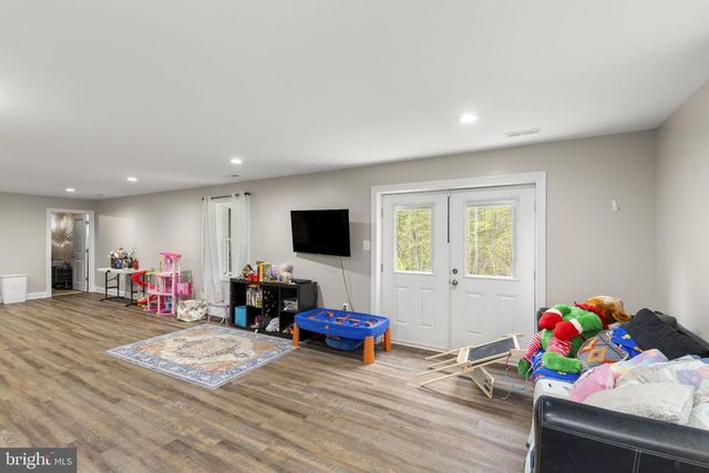11522 LIGHT LN, Spotsylvania, VA 22551