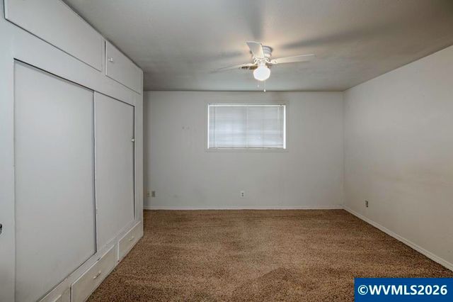 390 McNary Av NW, Salem, OR 97304