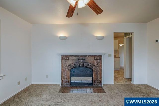 390 McNary Av NW, Salem, OR 97304