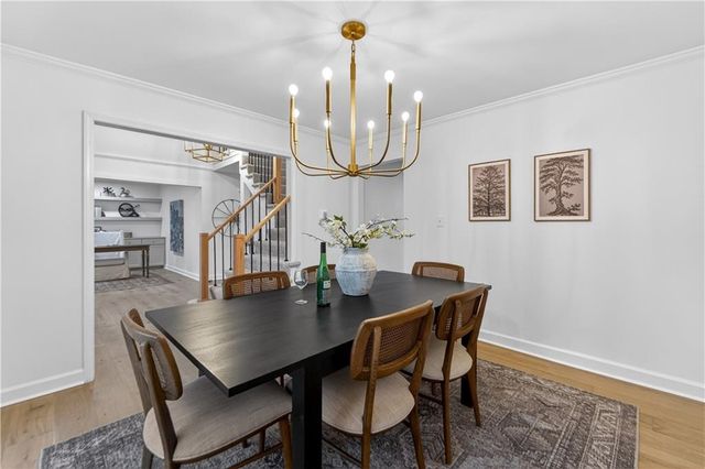 12815 Pembroke Circle, Leawood, KS 66209