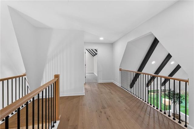 12815 Pembroke Circle, Leawood, KS 66209