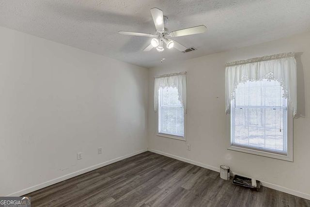 1590 Piney Grove Road, Loganville, GA 30052