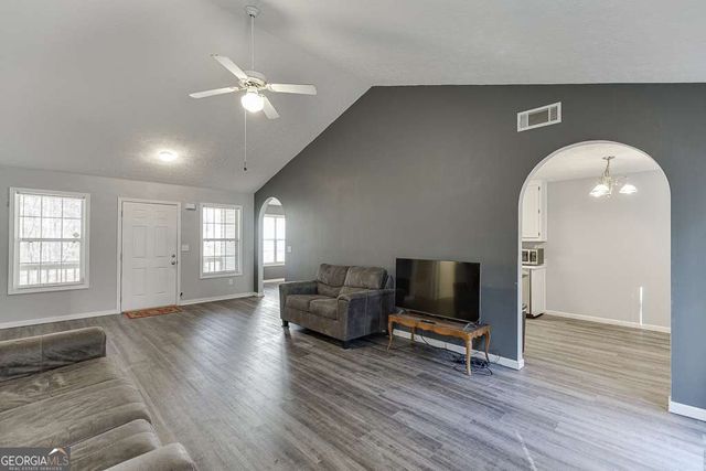 1590 Piney Grove Road, Loganville, GA 30052