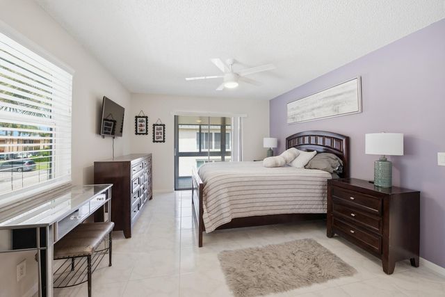 563 Piedmont L, Delray Beach, FL 33484