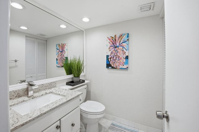 563 Piedmont L, Delray Beach, FL 33484