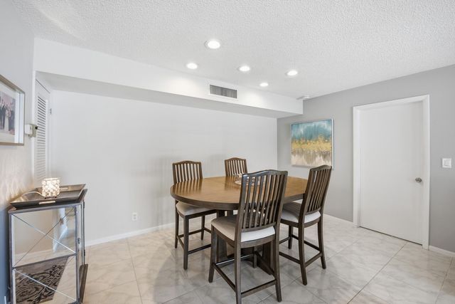 563 Piedmont L, Delray Beach, FL 33484