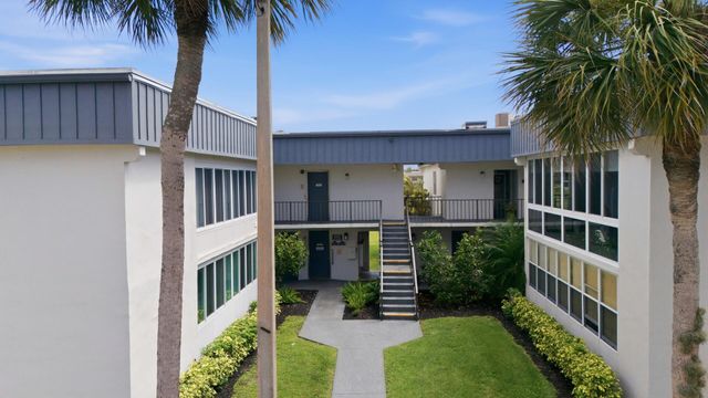 563 Piedmont L, Delray Beach, FL 33484