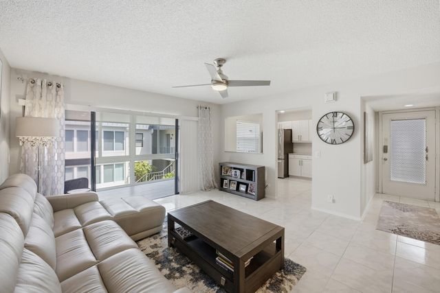563 Piedmont L, Delray Beach, FL 33484