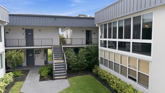 563 Piedmont L, Delray Beach, FL 33484