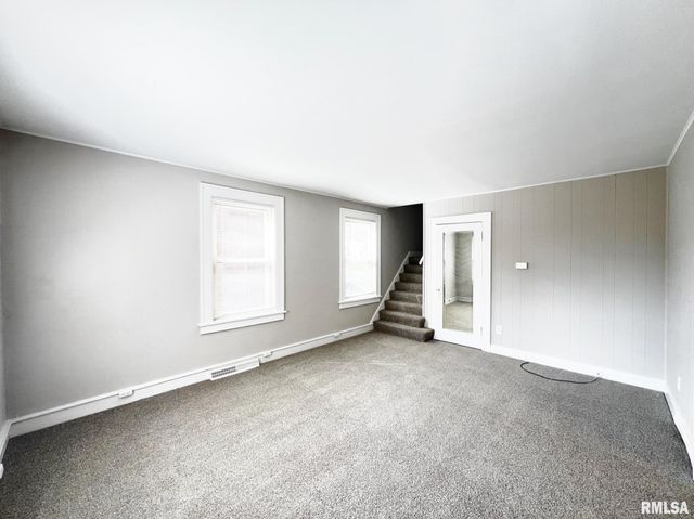 5913 S MADISON Street, Bartonville, IL 61607