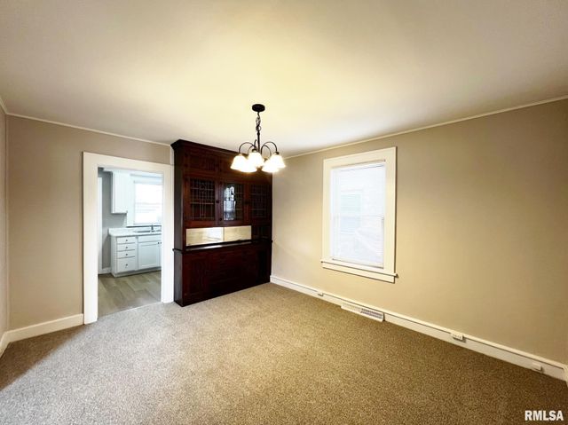 5913 S MADISON Street, Bartonville, IL 61607