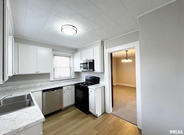 5913 S MADISON Street, Bartonville, IL 61607