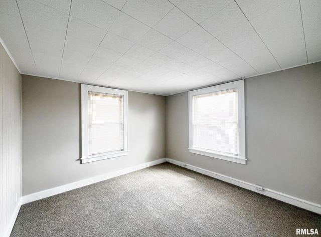 5913 S MADISON Street, Bartonville, IL 61607