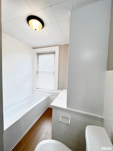 5913 S MADISON Street, Bartonville, IL 61607