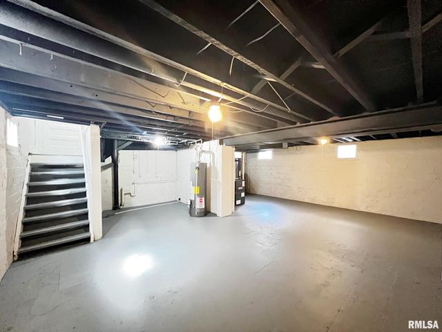 5913 S MADISON Street, Bartonville, IL 61607