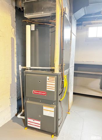 5913 S MADISON Street, Bartonville, IL 61607