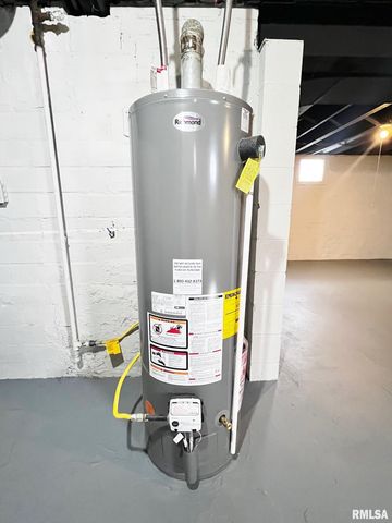 5913 S MADISON Street, Bartonville, IL 61607