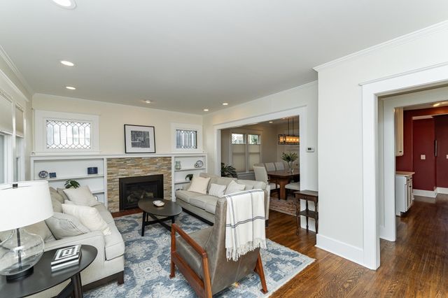 811 6th Street SW, Rochester, MN 55902