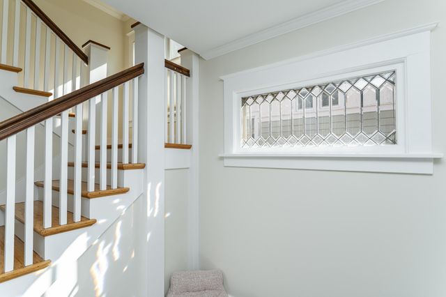 811 6th Street SW, Rochester, MN 55902