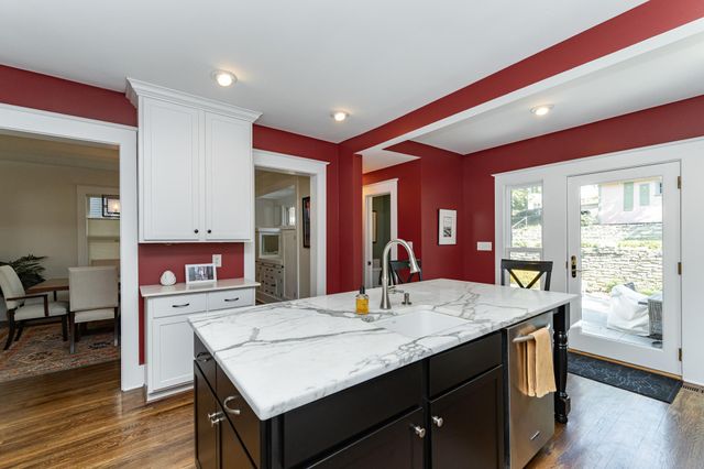 811 6th Street SW, Rochester, MN 55902