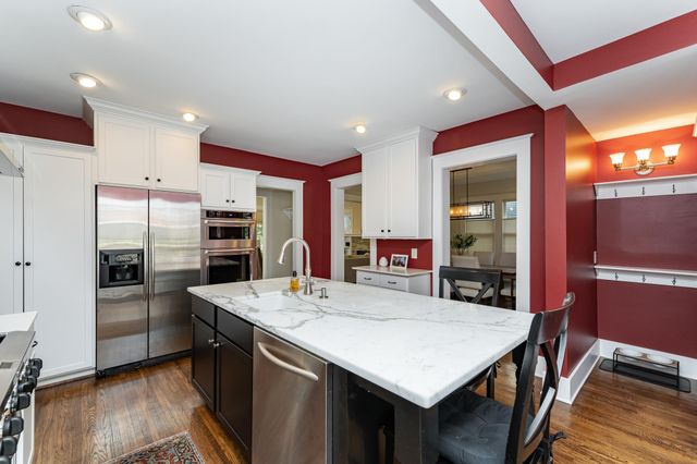 811 6th Street SW, Rochester, MN 55902