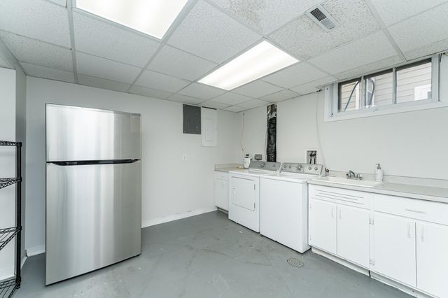 811 6th Street SW, Rochester, MN 55902