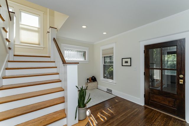 811 6th Street SW, Rochester, MN 55902