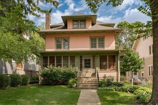 811 6th Street SW, Rochester, MN 55902