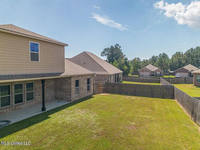 13253 Marys Way, D'iberville, MS 39540