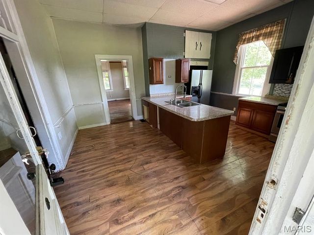 704 Eiler Road, Belleville, IL 62223