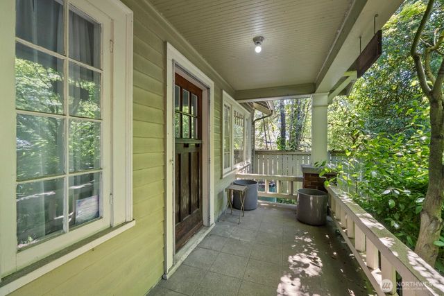 2012 NE 65th Street, Seattle, WA 98115