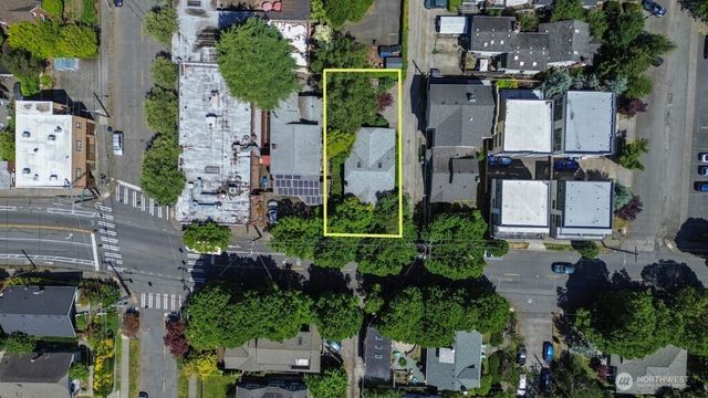 2012 NE 65th Street, Seattle, WA 98115