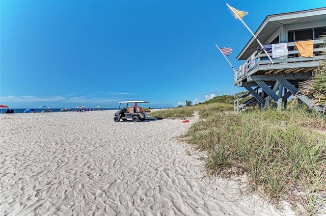 748 RAVELLO BOULEVARD, Nokomis, FL 34275