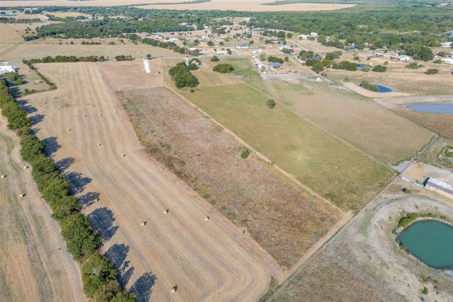 835 Combine Road, Seagoville, TX 75159