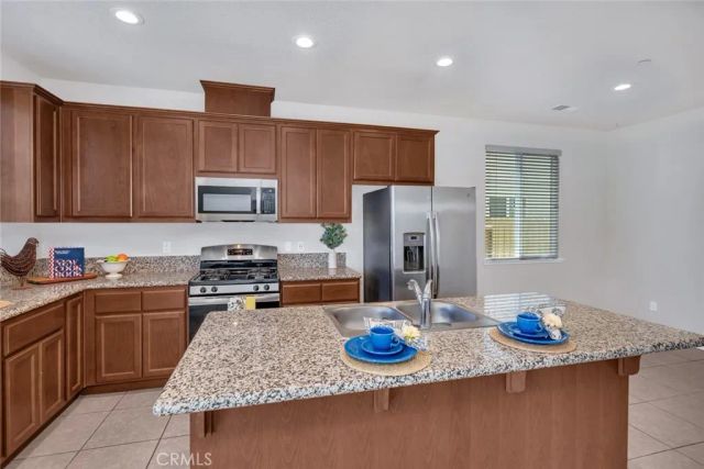 1476 Dynes, Merced, CA 95348
