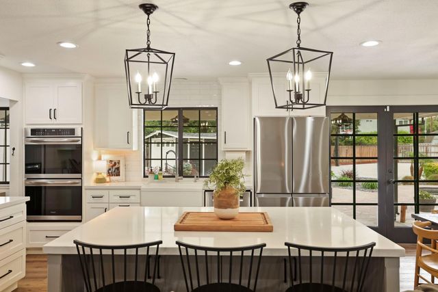 213 Primula Ct, Ripon, CA 95366