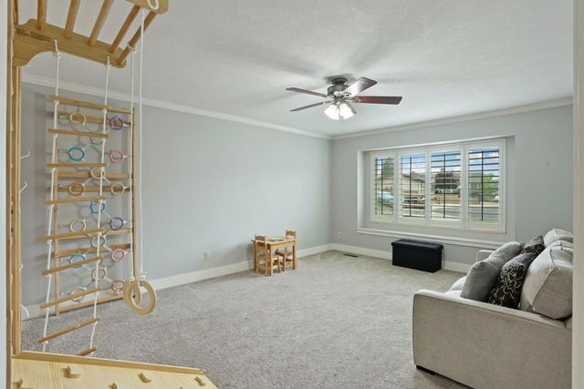 213 Primula Ct, Ripon, CA 95366